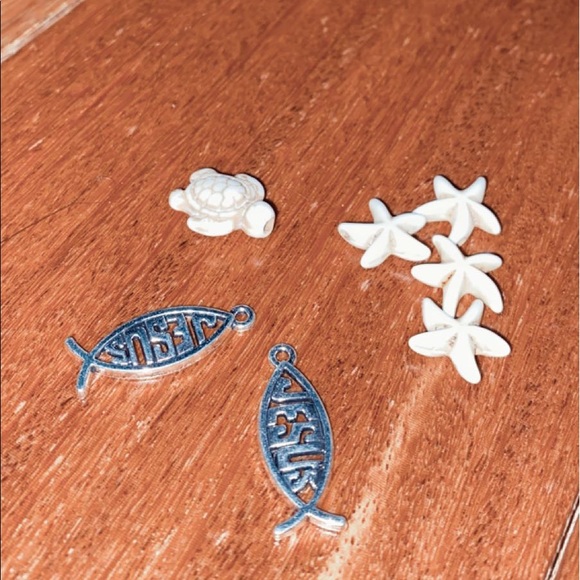 beaded anklets/bracelets! (without the charm!) - Picture 4 of 4